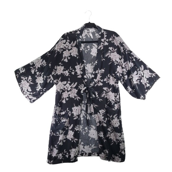 Spiritual Gangster Maya OS One Size Kimono Robe Floral Black - Picture 2 of 11